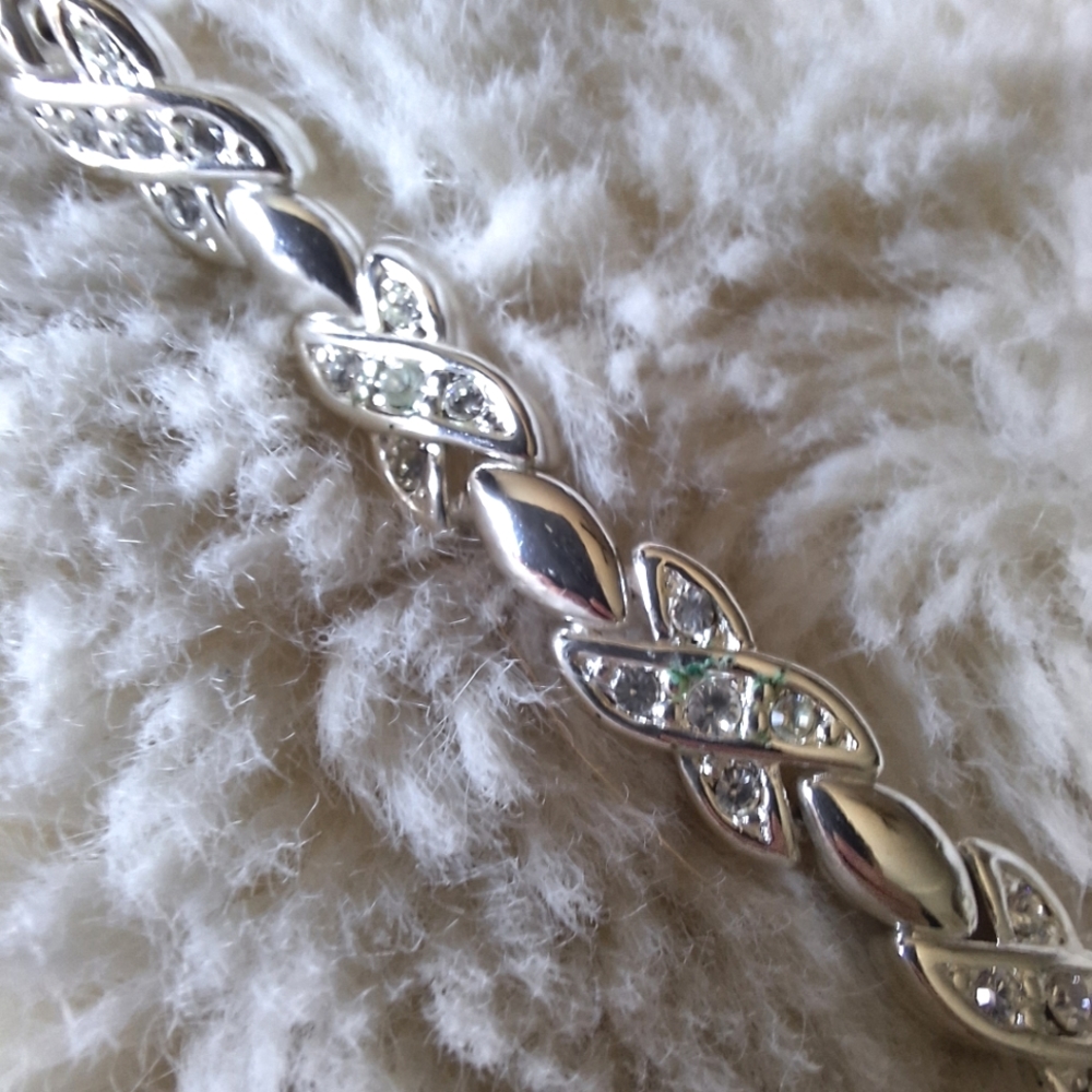 Beautiful Crystal Interlocking Adjustable Silver … - image 6